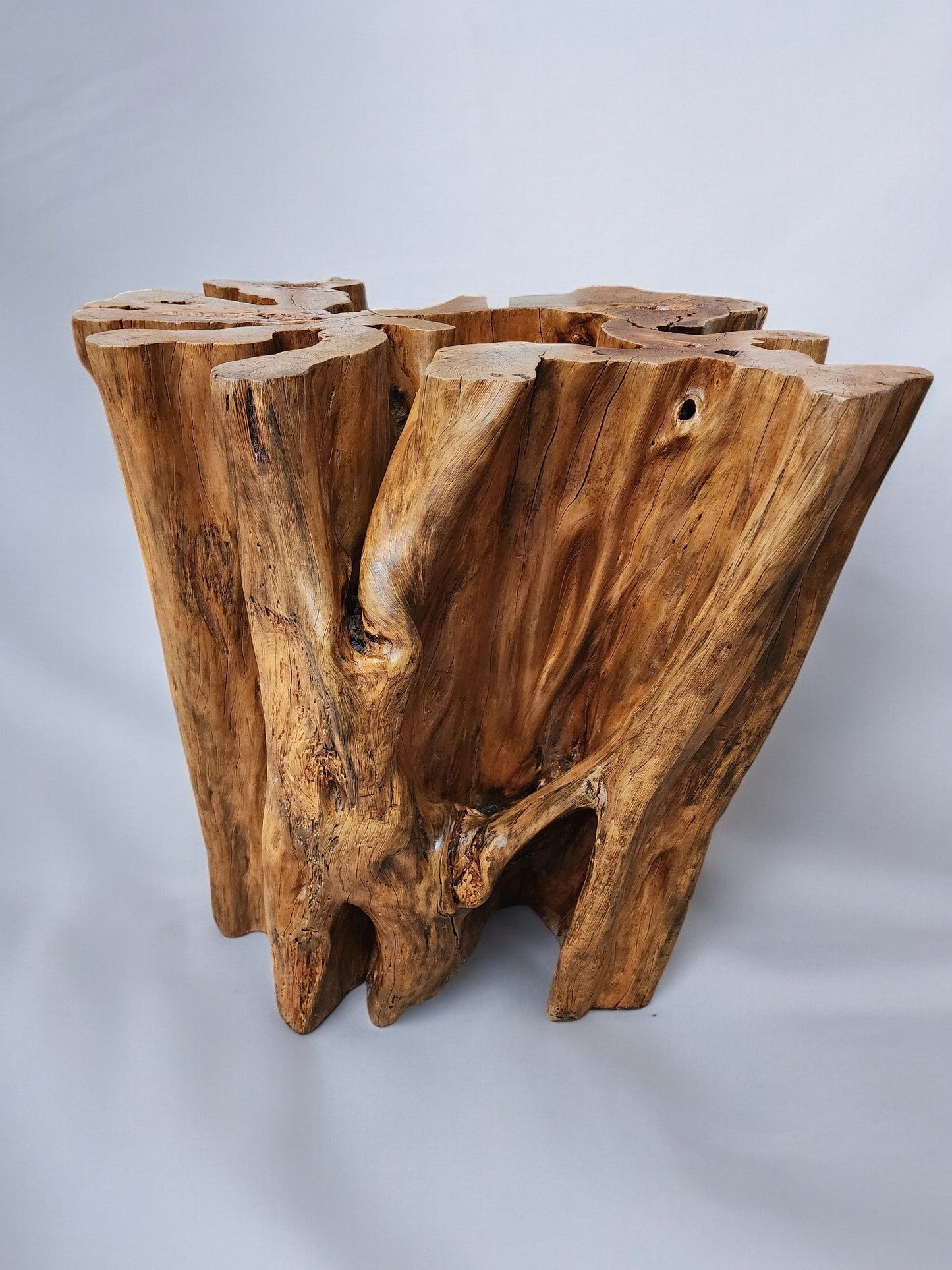 Base Rústica para Mesa de Jantar em Guaratã