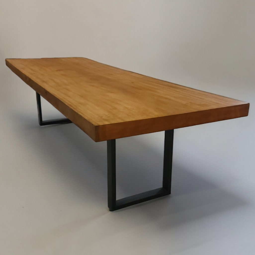 Mesa de Madeira Maciça