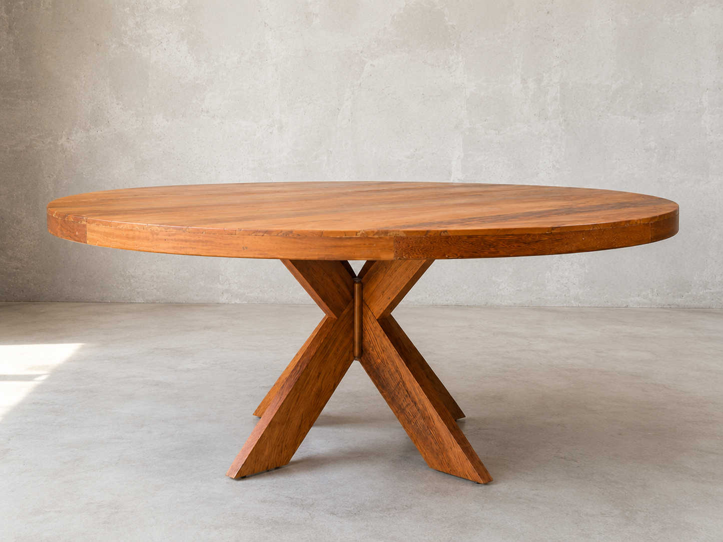 Mesa de Jantar Redonda de Madeira Peroba