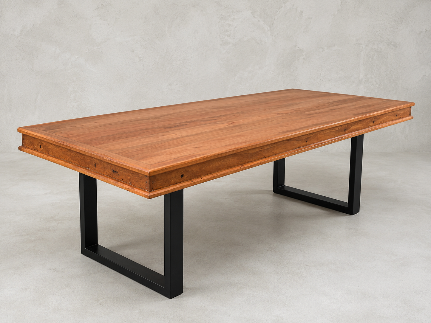 Mesa de Jantar em madeira maciça cerejeira